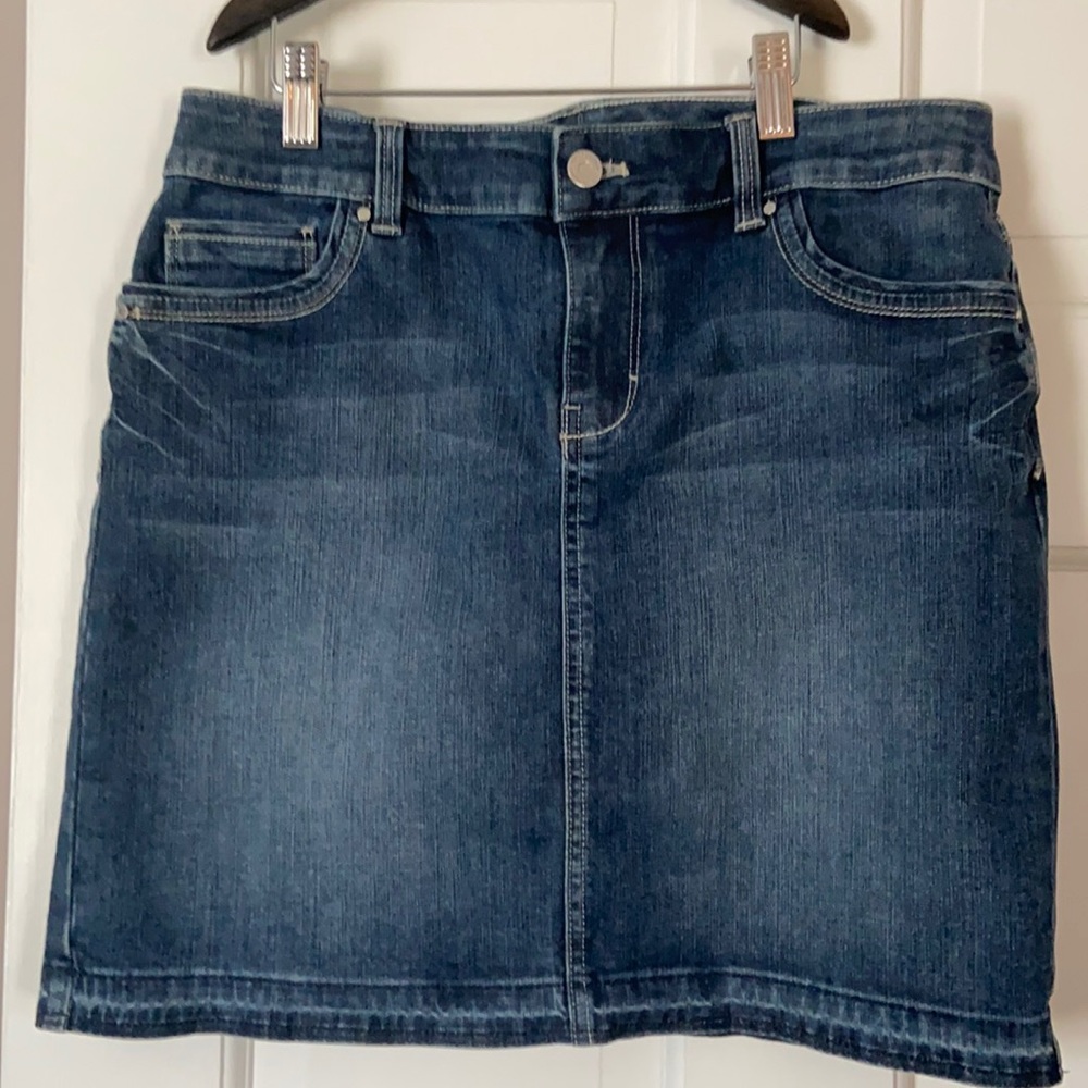 Denim skirt